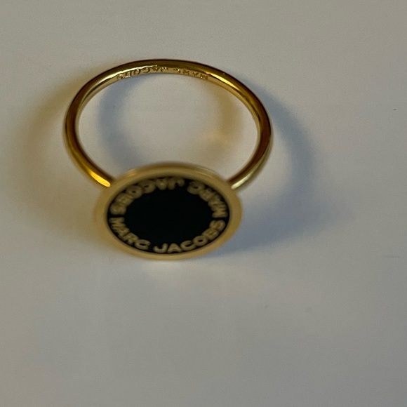Marc Jacobs button Ring -8 - Picture 2 of 3